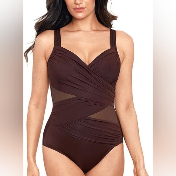 Miraclesuit Women's Swimwear Network Madero Sweetheart Neckline Underwire Bra